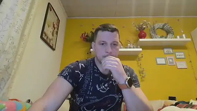 Snapshot of wassermann8484 chatting on 01/12/26, 07:02 wassermann8484 online show from 01/12/26, 07:02