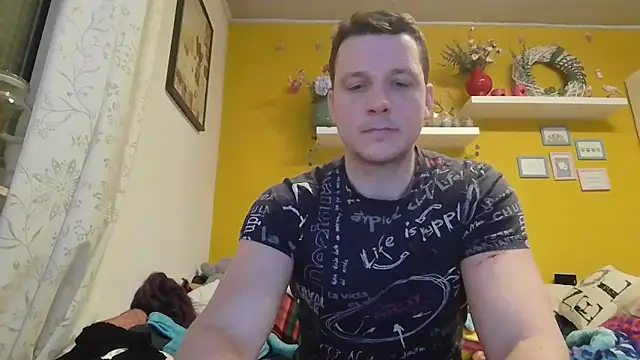 Snapshot of wassermann8484 chatting on 02/02/26, 07:29 wassermann8484 online show from 02/02/26, 07:29