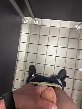 Snapshot of wassermann8484 chatting on 02/24/26, 04:49 wassermann8484 online show from 02/24/26, 04:49