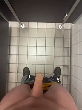 Snapshot of wassermann8484 chatting on 03/23/26, 11:36 wassermann8484 online show from 03/23/26, 11:36