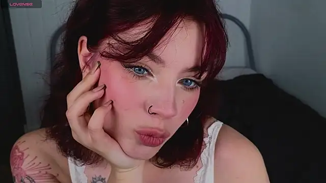 Snapshot of Forget__Me__Nots chatting on 09/24/25, 05:16 Forget Me Nots online show from 09/24/25, 05:16