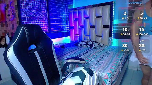 kriss sweetboobs10 online show from 03/11/26, 12:44