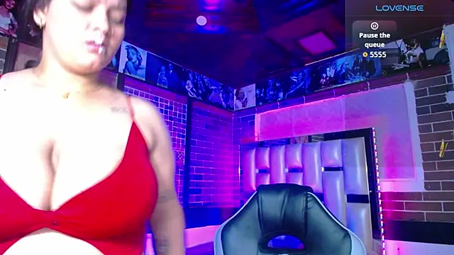 kriss sweetboobs10 online show from 03/19/26, 12:42