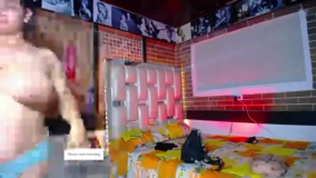 kriss sweetboobs10 online show from 04/11/26, 12:42