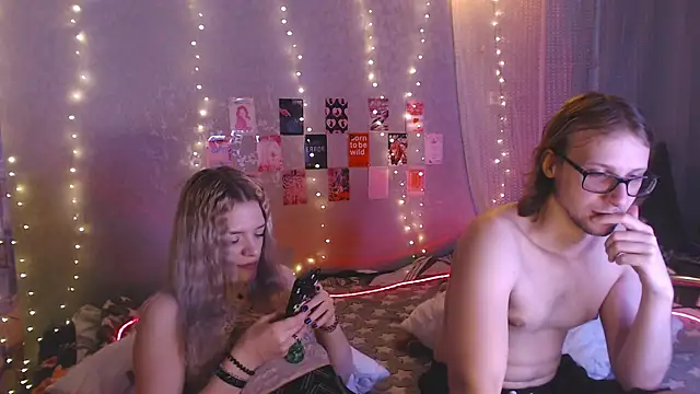 Your Horny Friends online show from 04/04/26, 02:36