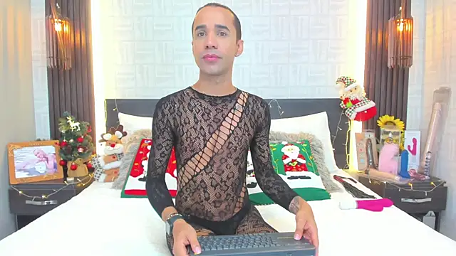 Snapshot of Anghel_Stone chatting on 12/15/25, 05:17 Anghel Stone online show from 12/15/25, 05:17