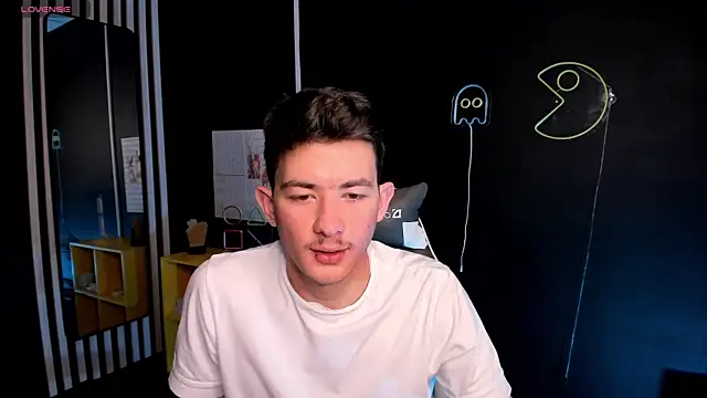 Danny  Magic online show from 03/16/25, 01:38