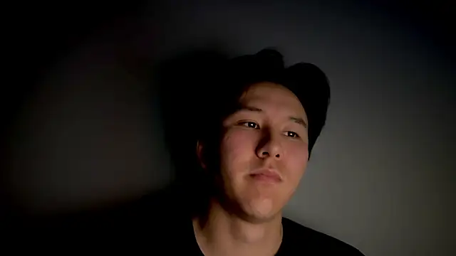 Snapshot of aliktasty chatting on 10/11/25, 03:43 aliktasty online show from 10/11/25, 03:43