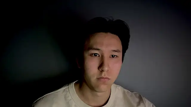 Snapshot of aliktasty chatting on 10/13/25, 06:52 aliktasty online show from 10/13/25, 06:52