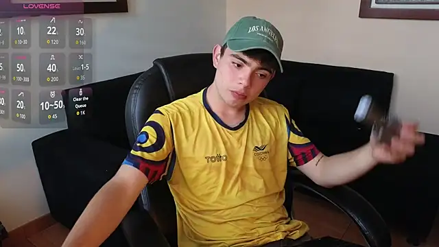 Snapshot of lukeboyce33 chatting on 02/24/26, 10:08 lukeboyce33 online show from 02/24/26, 10:08