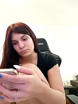 Snapshot of MeCherryy chatting on 12/05/25, 02:03 MeCherryy online show from 12/05/25, 02:03