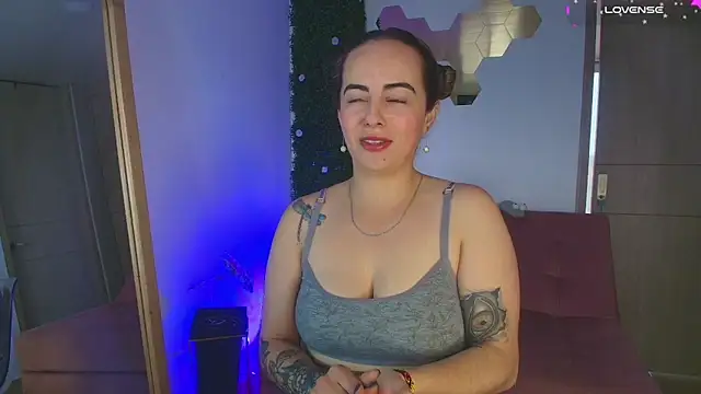Sairy  online show from 04/28/26, 04:12