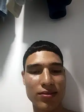 Snapshot of Saul_yei chatting on 03/16/25, 04:41 Saul yei online show from 03/16/25, 04:41