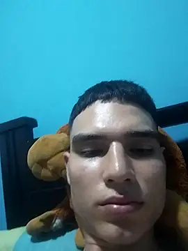 Snapshot of Saul_yei chatting on 03/22/25, 09:24 Saul yei online show from 03/22/25, 09:24