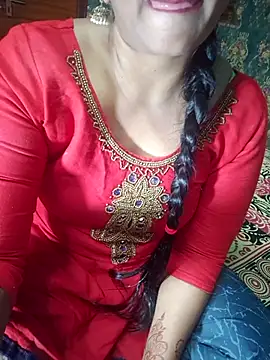 Snapshot of Shalini_telugu09 chatting on 11/17/25, 02:34 Shalini telugu09 online show from 11/17/25, 02:34