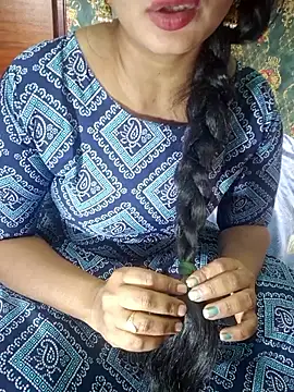 Snapshot of Shalini_telugu09 chatting on 01/12/26, 07:13 Shalini telugu09 online show from 01/12/26, 07:13