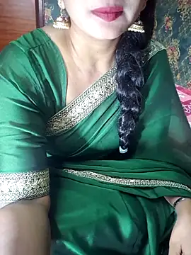 Snapshot of Shalini_telugu09 chatting on 02/27/26, 10:04 Shalini telugu09 online show from 02/27/26, 10:04