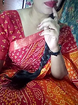 Snapshot of Shalini_telugu09 chatting on 05/01/26, 09:36 Shalini telugu09 online show from 05/01/26, 09:36
