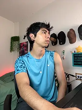 Snapshot of Yaiden_11 chatting on 09/23/25, 10:07 Yaiden 11 online show from 09/23/25, 10:07