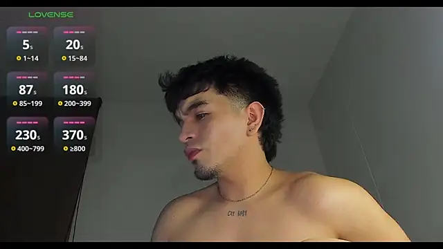 cmzo  online show from 04/11/26, 03:33