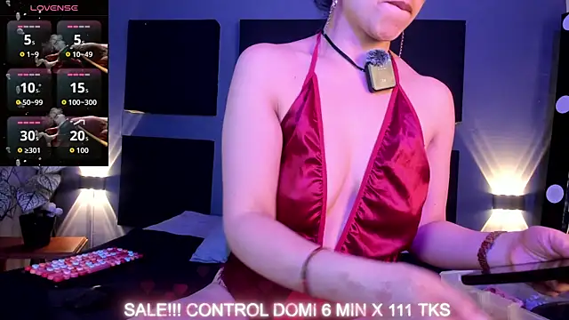 Snapshot of AngelinaBlanc_ chatting on 12/05/25, 11:41 AngelinaBlanc online show from 12/05/25, 11:41