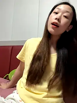 Minnie-66 online show from 10/04/25, 11:19