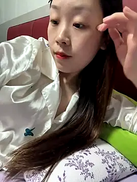 Minnie-66 online show from 10/08/25, 11:52
