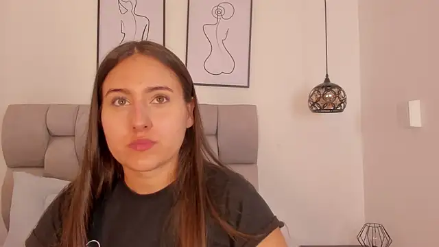 Hanna Evans   online show from 10/21/25, 12:06