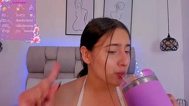 Hanna Evans   online show from 01/06/26, 12:31