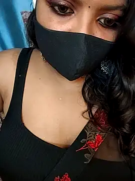 Snapshot of Tamil_hot_whiskey_girl chatting on 03/16/25, 07:49 Tamil hot whiskey girl online show from 03/16/25, 07:49