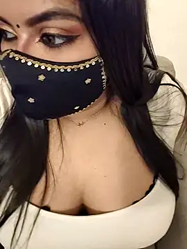 Snapshot of Tamil_hot_whiskey_girl chatting on 02/01/26, 06:17 Tamil hot whiskey girl online show from 02/01/26, 06:17