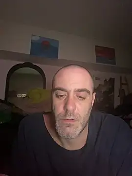 kyle67154 online show from 04/14/26, 05:24