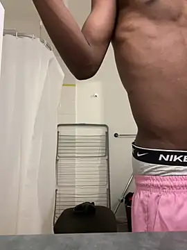 Renoirmonter online show from 02/18/26, 03:08