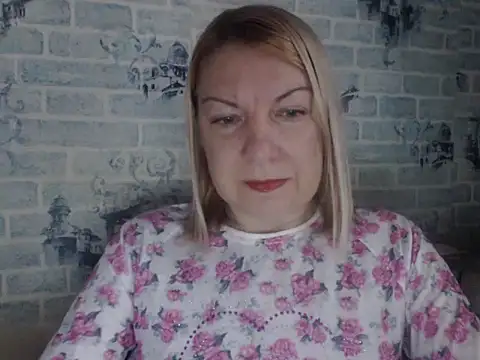 Lillia Ray online show from 11/27/25, 07:32