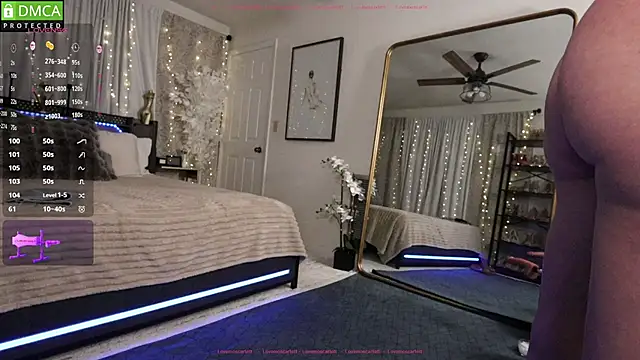 Snapshot of LoveMoScarlett chatting on 10/30/25, 04:03 LoveMoScarlett online show from 10/30/25, 04:03