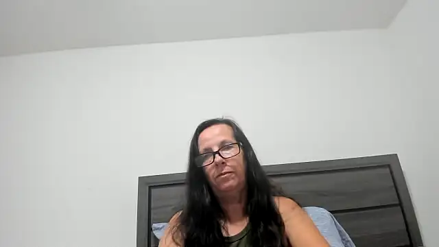 Snapshot of peachgoddess chatting on 09/27/25, 03:44 peachgoddess online show from 09/27/25, 03:44