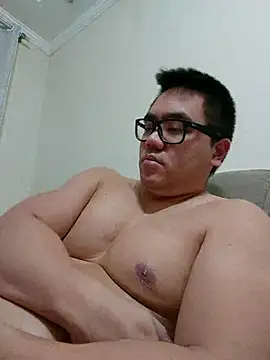 awesometeacher33 online show from 11/10/25, 05:56