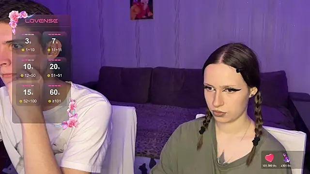 Snapshot of Romanhavesweetydick777 chatting on 10/31/25, 05:14 Romanhavesweetydick777 online show from 10/31/25, 05:14