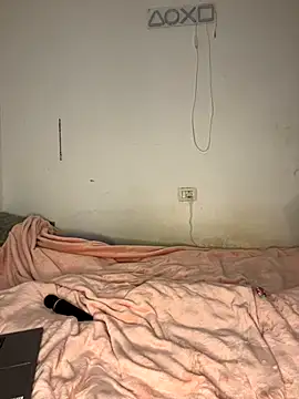 DarkVelvet online show from 09/21/25, 08:32