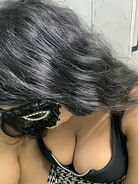 Snapshot of jhanvi_boo chatting on 07/15/26, 11:26 jhanvi boo online show from 07/15/26, 11:26