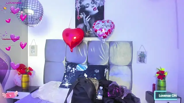 Snapshot of julieta_caceres1 chatting on 03/21/25, 05:11 julieta caceres1 online show from 03/21/25, 05:11