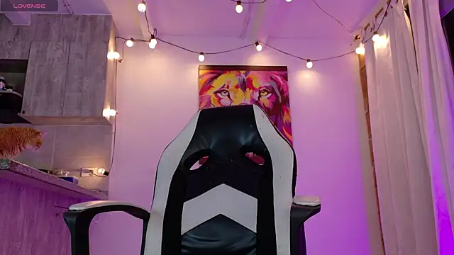 Ryannblue07 online show from 11/28/25, 11:18