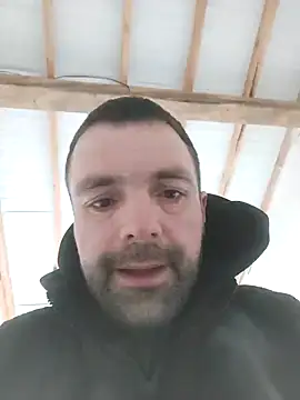 Snapshot of MaksDzubaV chatting on 03/16/25, 06:31 MaksDzubaV online show from 03/16/25, 06:31