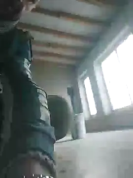 Snapshot of MaksDzubaV chatting on 03/17/25, 11:10 MaksDzubaV online show from 03/17/25, 11:10