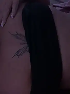 Snapshot of mariabootyyy chatting on 11/05/25, 12:21 mariabootyyy online show from 11/05/25, 12:21