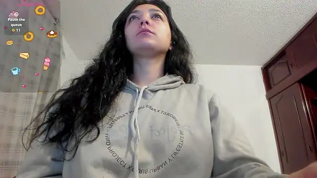 xx chloesex online show from 02/01/26, 12:53