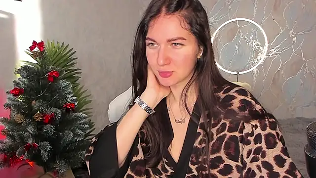 babyisperfect online show from 12/17/25, 04:18