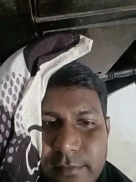 vikesh05 online show from 11/20/25, 04:51