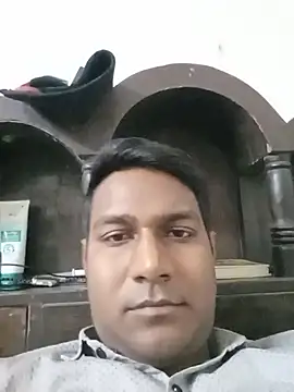 vikesh05 online show from 11/30/25, 05:06