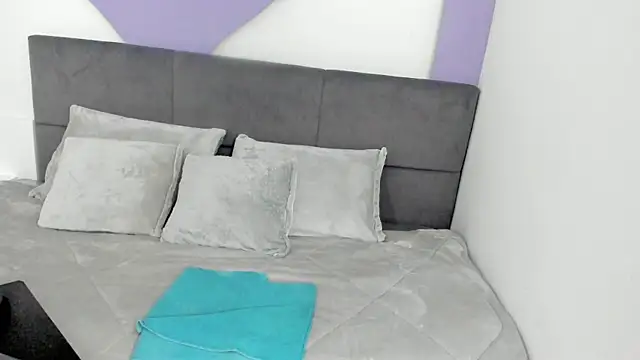 Snapshot of loress_ass_mature chatting on 03/19/25, 12:59 loress ass mature online show from 03/19/25, 12:59